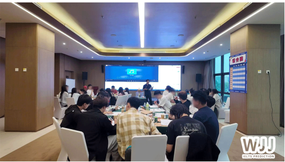 王卷卷雅思托福预测推出“雅思预测班”，沉浸式刷题，30天冲刺目标分
